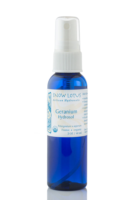 Snow Lotus organic Geranium Hydrosol (Geranium Water) in a blue spray bottle